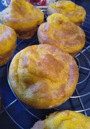Une photo de Cake potiron romarin
