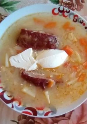 O poză a rețetei Ciorbă chiurechi - Varză crudă cu costiță.