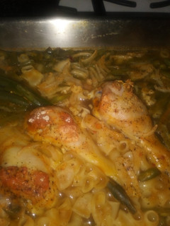 A picture of Lady A's Chicken Cheesy Mac With Green Beans.