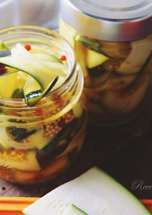Foto de Pickles de Curgete e Cebola