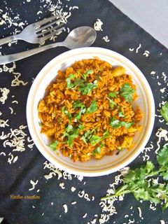 ફ્રાયડ રાઈસ વિથ ફ્યુસન ટ્વિસ રેસીપી મુખ્ય ફોટો