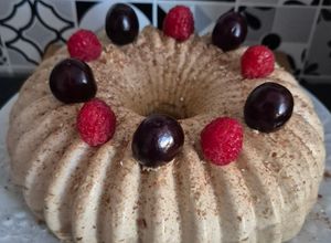 Une photo de Entremets Café Élégance, mousse légère & biscuit moelleux