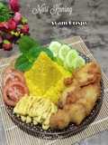 Nasi Kuning Ayam Crispy