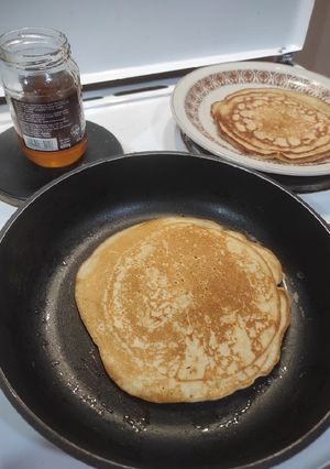Φωτογραφία της συνταγής Pancakes 🥞💕 (απλή παραδοσιακή συνταγή)
