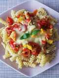 Spirelli mit Gemüse und Blitz-Hollandaise