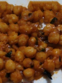 Una foto de Garbanzos con tomate