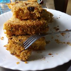 A picture of Spicy, Fruity Carrot cake.