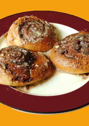 A picture of Cinnamon roll.