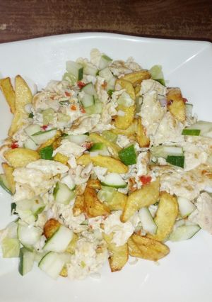 A picture of Chips and egg repice by Khadija Abbas.