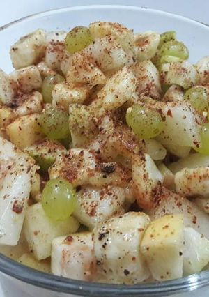 A picture of 🍎🍌🍊🍐#Special #fruit # Chaat🍎🍌🍊🍐  #ramadankitiyari.