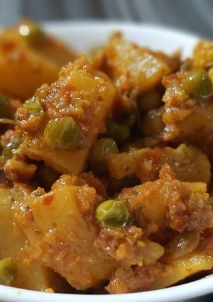 A picture of Kasuri Gobhi Aloo sabji.
