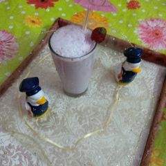 A picture of Pink banana smoothie.