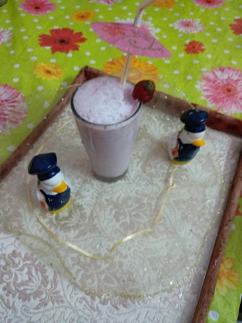 Recipe Pink banana smoothie the So Delicious Delicious