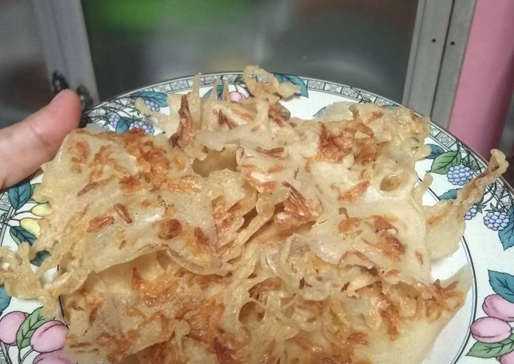 Peyek rebon kriuk