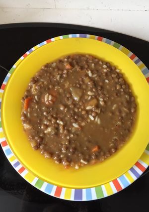 Una foto de Lentejas con verduras