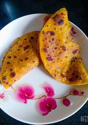 મેથી ના થેપલા(methi na thepla recipe in gujarati) રેસીપી મુખ્ય ફોટો
