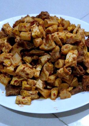 รูปของ ผัดพริกแกงหมูหน่อไม้ใส่เต้าหู้