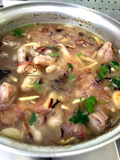 Gambar Sup Kaki Ayam