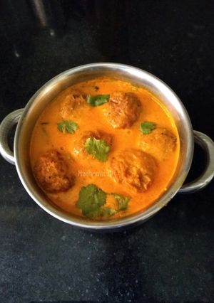 A picture of Kadhi Pakora.