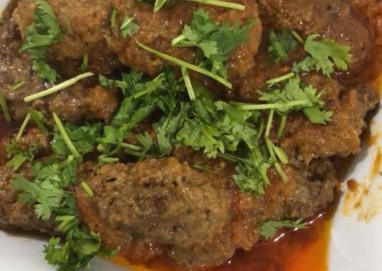 Easy Way to Prepare Appetizing Gola Kabab karhai
