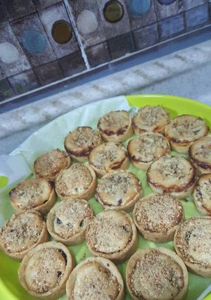 صورة لوصفة مني تارت التمر السريع 🍮❤