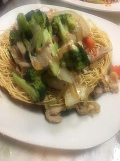 Hình của món Mì xào tam tơ.