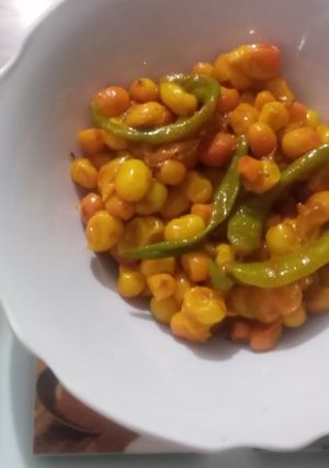 A picture of CARISSA CARANDAS /SPICY KARONDE MIRCHI (Natal palm) WITH VERMILLION NATURAL TASTE.