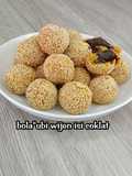 Bola-bola ubi wijen isi coklat