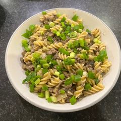 A picture of Beef Stroganoff.