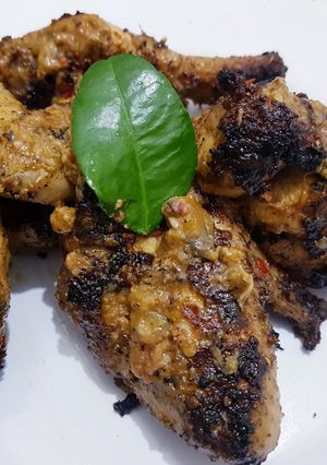 Foto resep Ayam Bakar Taliwang. Ada Tips Agar Daging Ayam Gurih & Ga Amis