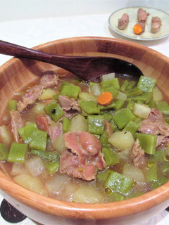 Una foto de Sopa de mollejas de pollo para la gripe