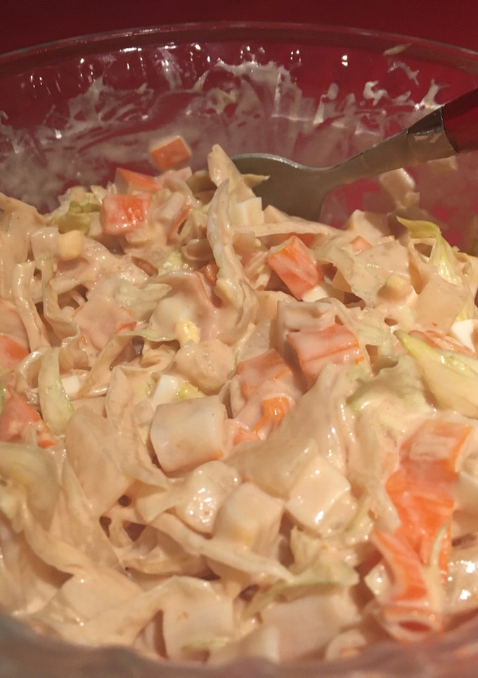 Una foto de Ensaladilla de piña y cangrejo