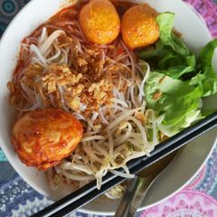Shrimp broth noodles soup A picture of Shrimp broth noodles soup.