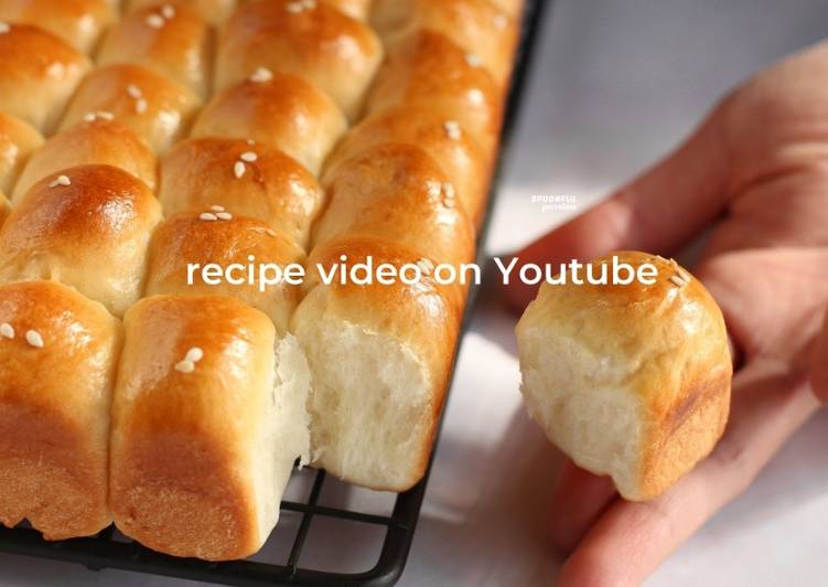 Steps to Make Any-night-of-the-week Mini Buns | One-Bite Dinner Roll