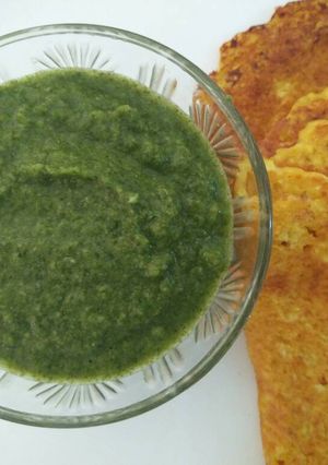 A picture of Mango and Mint Chutney.