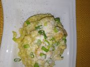 Una foto de risotto de camarones