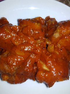 Una foto de Albóndigas cremosas con salsa de tomate