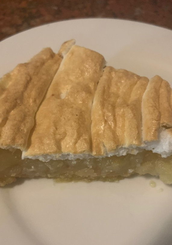 Una foto de TARTA de MANZANA y MERENGUE (sin gluten)