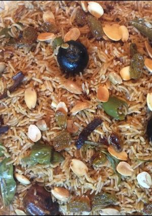 صورة لوصفة كبسة سهلة وسريعة مع أي نوع دجاج