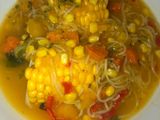 Sopa de vegetales con cabello de ángel 😋