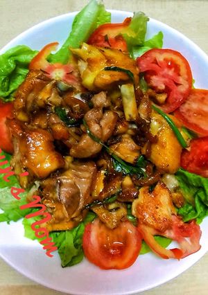 Hình của món Gà rim nước mắm.