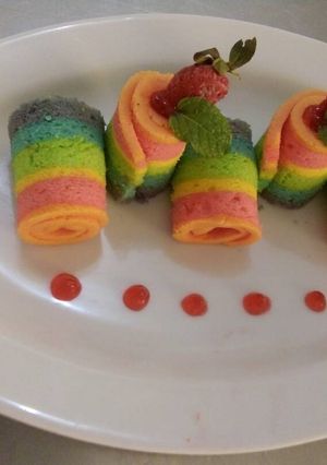 Foto resep Rainbow Roll Cake Delight with Strawberry Sauce