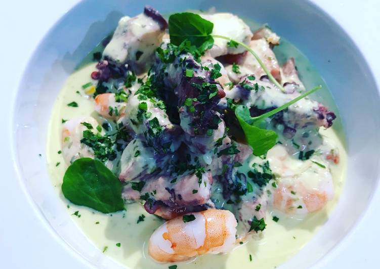 Ceviche Mixto
