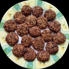 A picture of Banana flower masala vada.