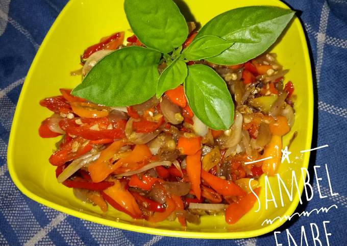 Sambel embe (tumis bawang merah)