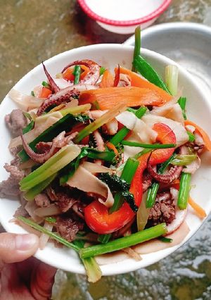 Hình của món Xào thập cẩm.