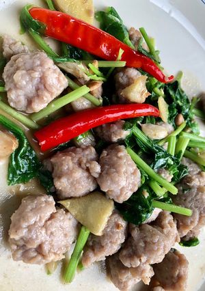 รูปของ หมูเด้งผัดขึ้นช่าย
