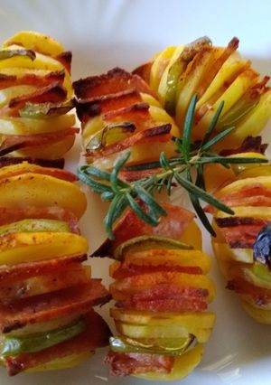 A picture of Potato hassleback with chicken brawn#joyofcookingladies#teamcont.