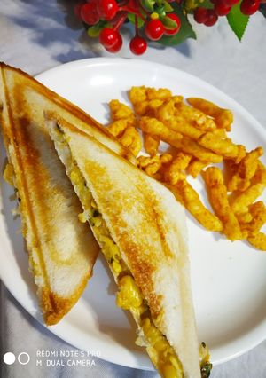 A picture of Sweetcorn sandwich.