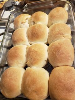 A picture of Dinner Rolls.